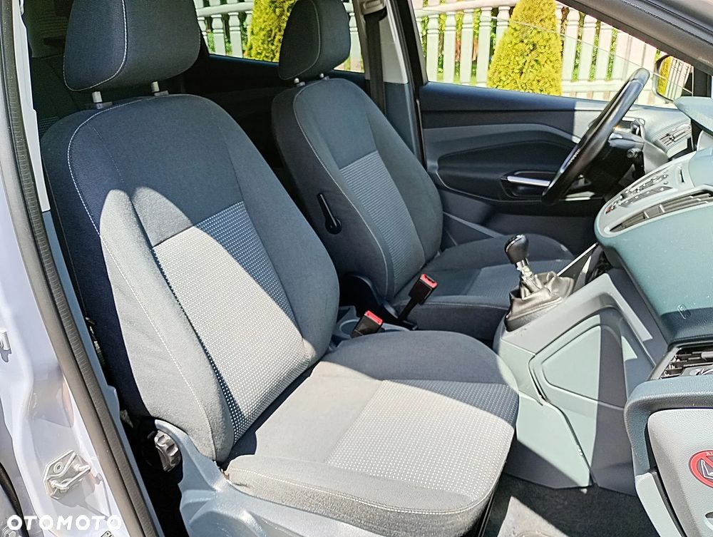 Ford C-MAX 1.6 TDCi Edition - 16