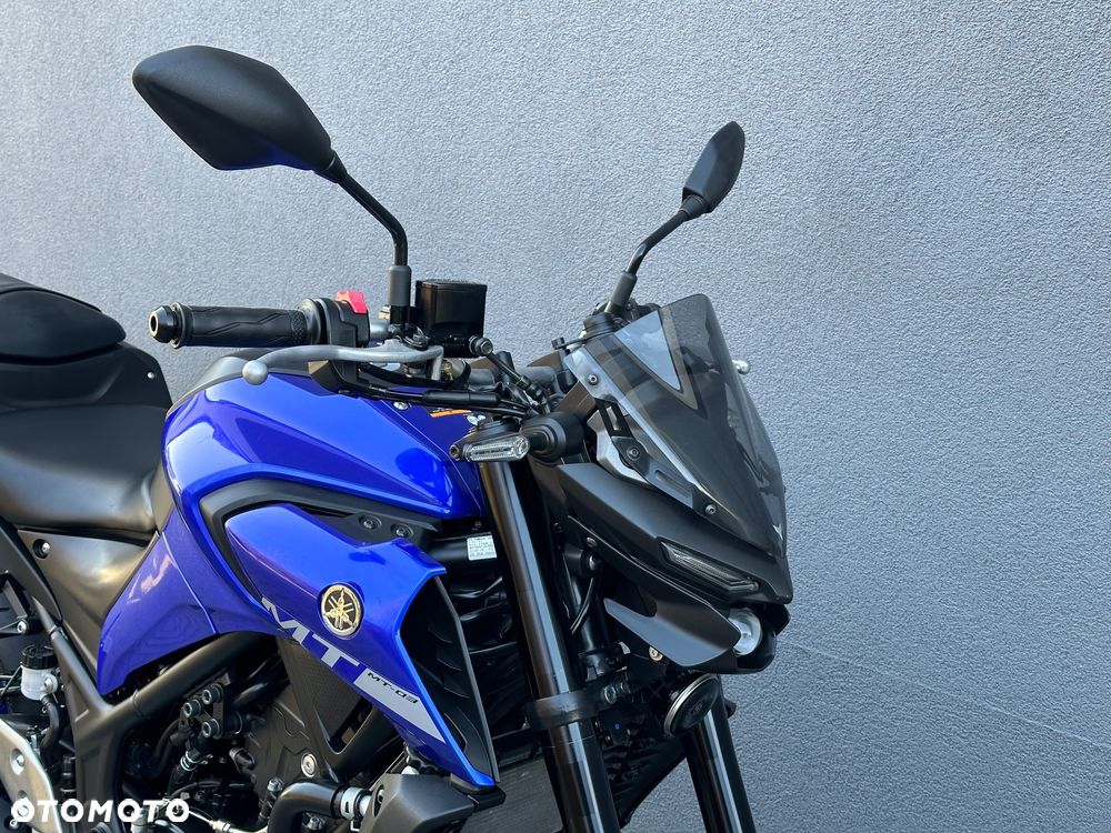 Yamaha MT - 13