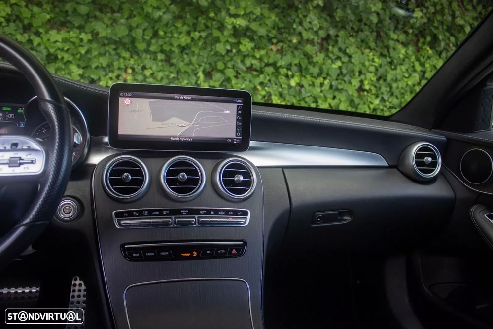 Mercedes-Benz C 300 de AMG Line - 17