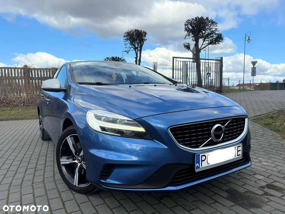 Volvo V40 D2 Drive-E SCR R-Design Momentum - 5