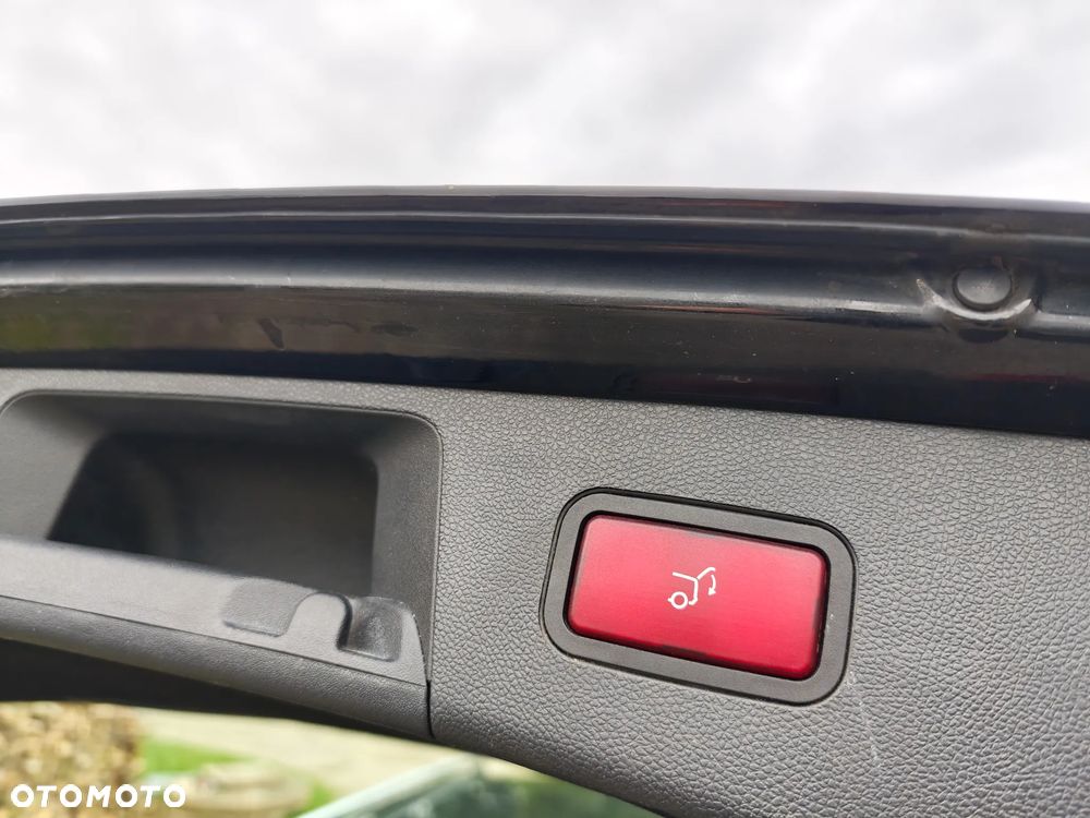 Mercedes-Benz Klasa E - 20