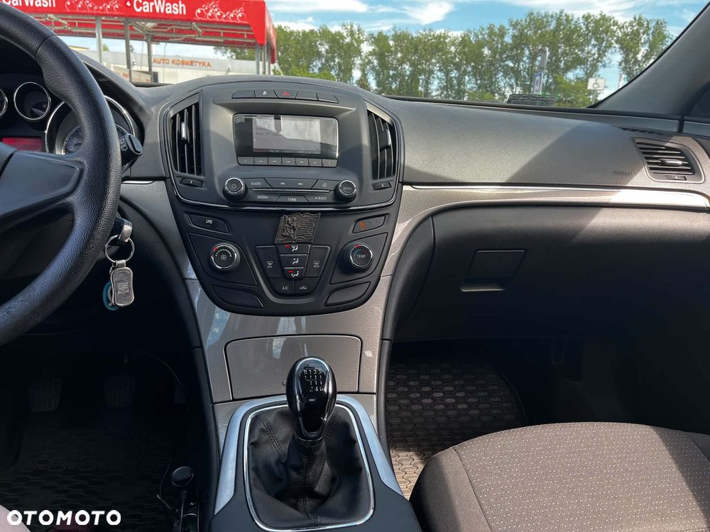 Opel Insignia 1.4 T Active S&S - 12