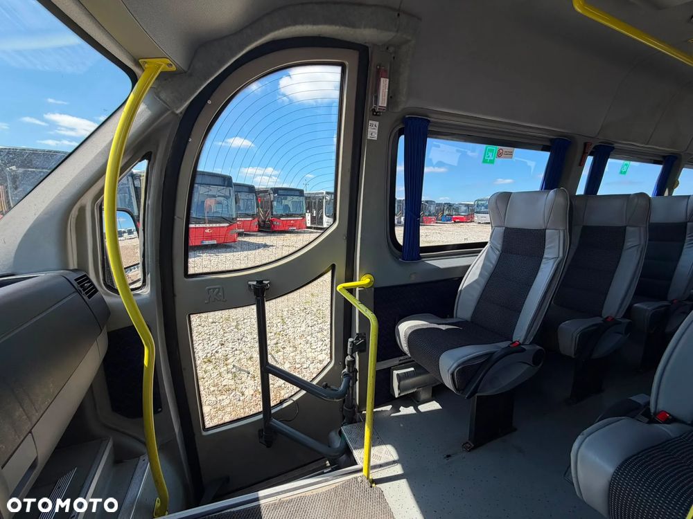 Mercedes-Benz Sprinter 516 - 20