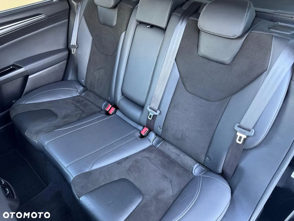 Ford Mondeo Turnier 2.0 Hybrid CVT - 26