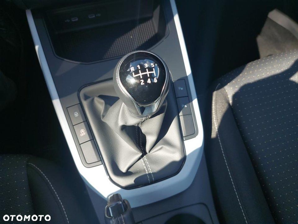 Seat Arona - 28