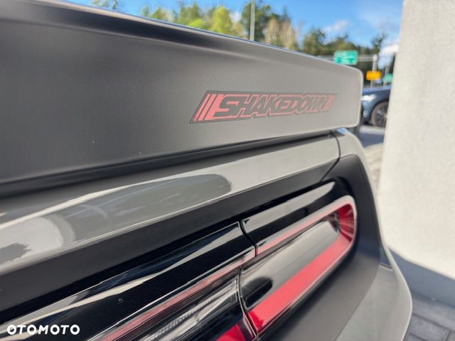 Dodge Challenger Automatik 392 Hemi Scat Pack Shaker - 12