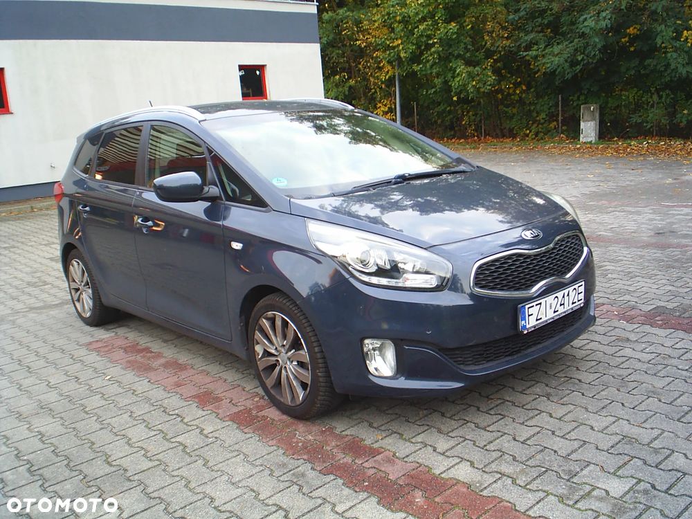 Kia Carens