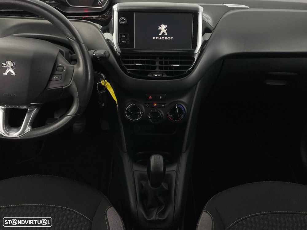 Peugeot 208 1.2 PureTech Active - 15