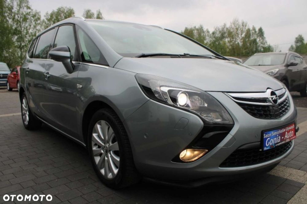 Opel Zafira - 10