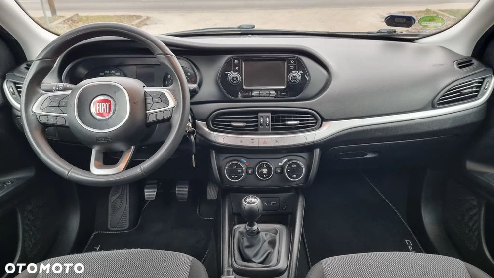 Fiat Tipo 1.4 16V More - 12