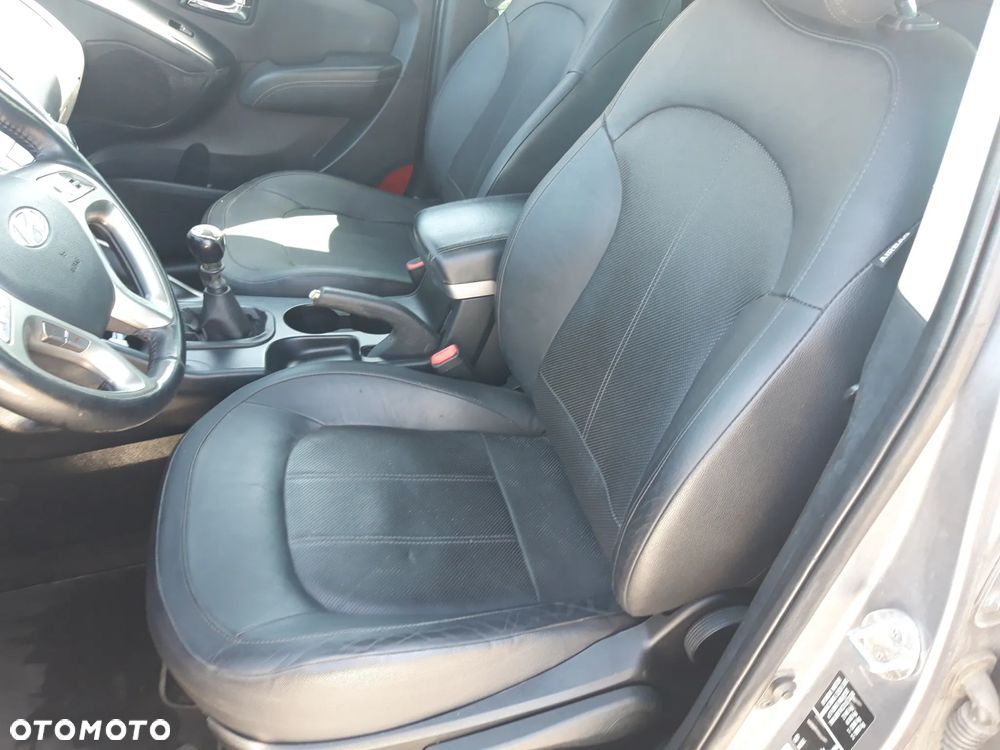 Hyundai ix35 2.0 CRDi 4WD Comfort - 9