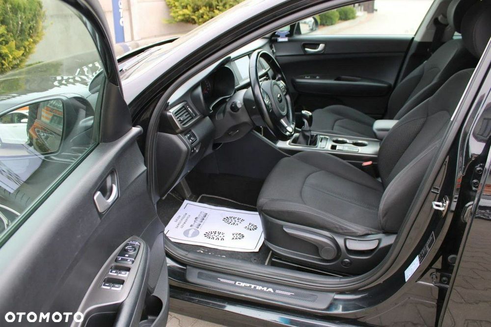 Kia Optima 1.7 CRDI L - 21
