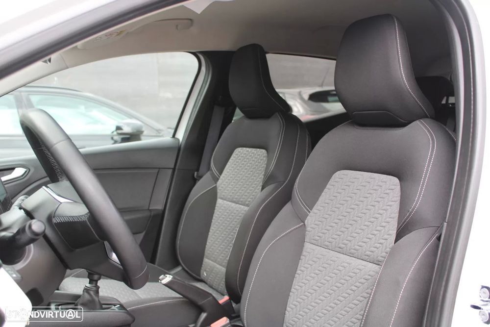 Renault Clio 1.5 Blue dCi Evolution - 17