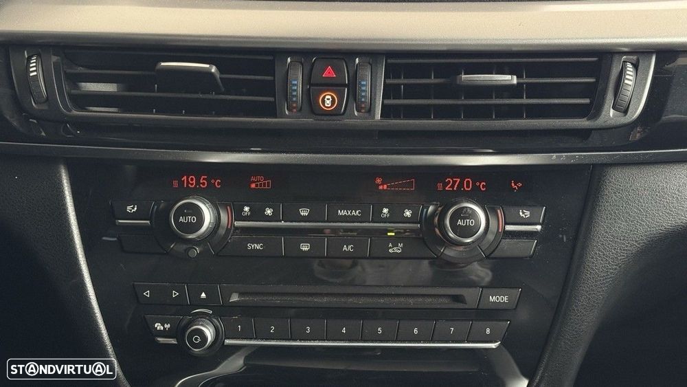 BMW X5 25 d sDrive Comfort 7L - 26