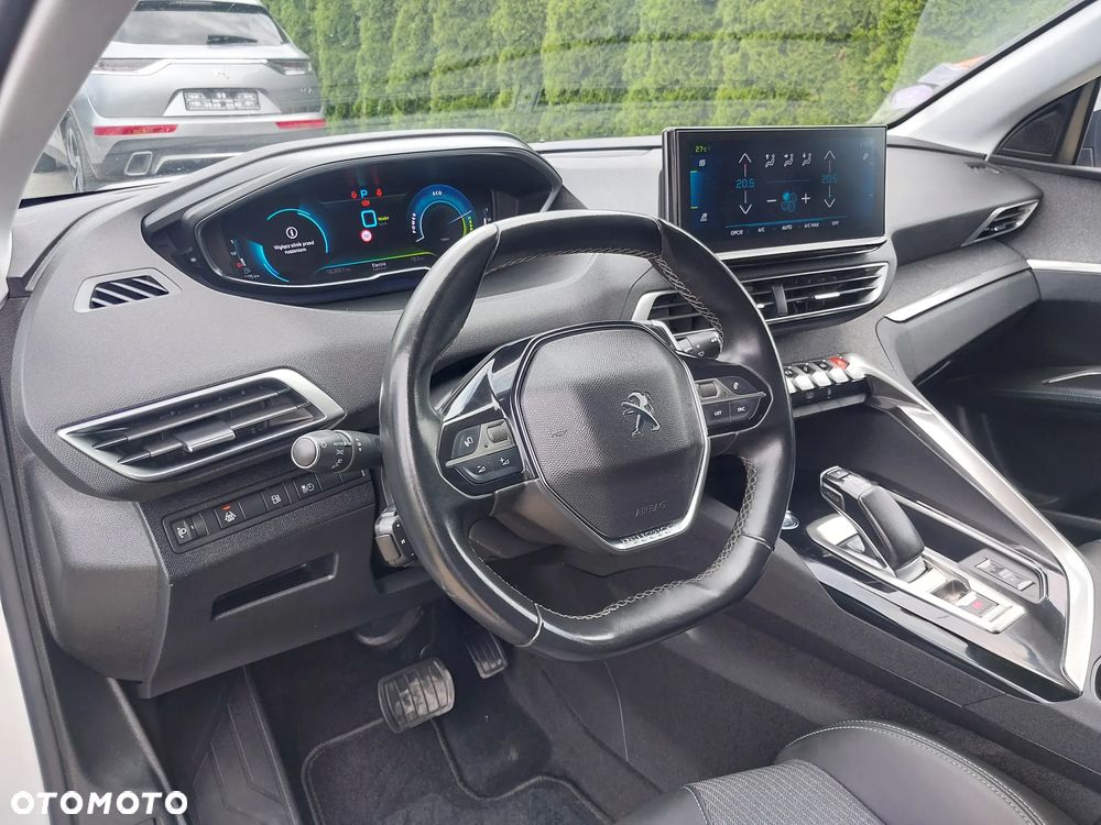 Peugeot 3008 - 13