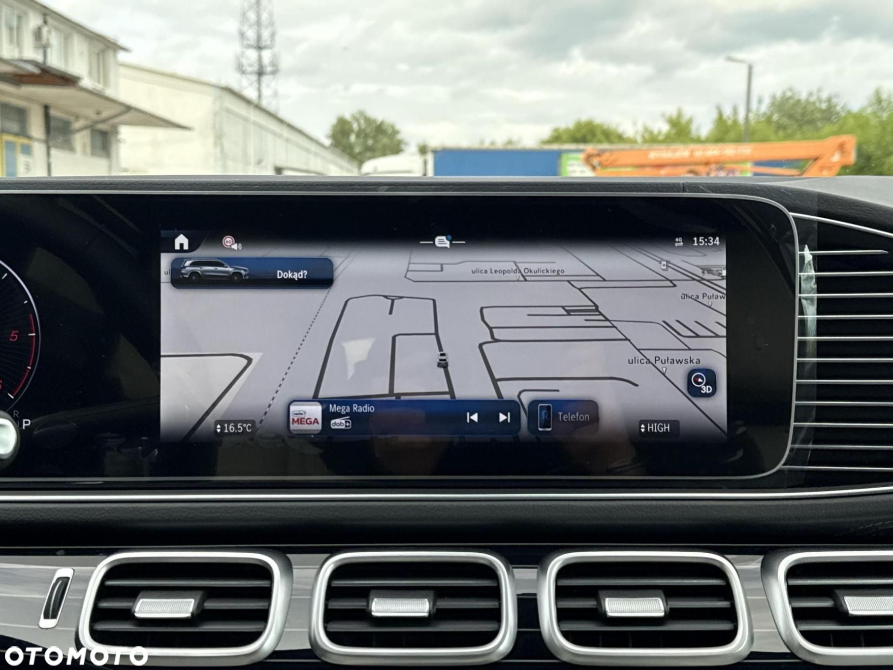 Mercedes-Benz GLS - 23