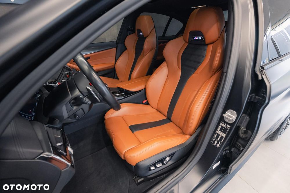 BMW M5 Competition - 13
