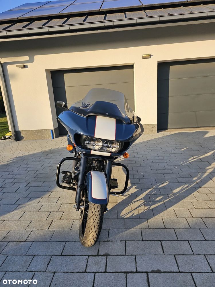 Harley-Davidson Touring Road Glide - 8