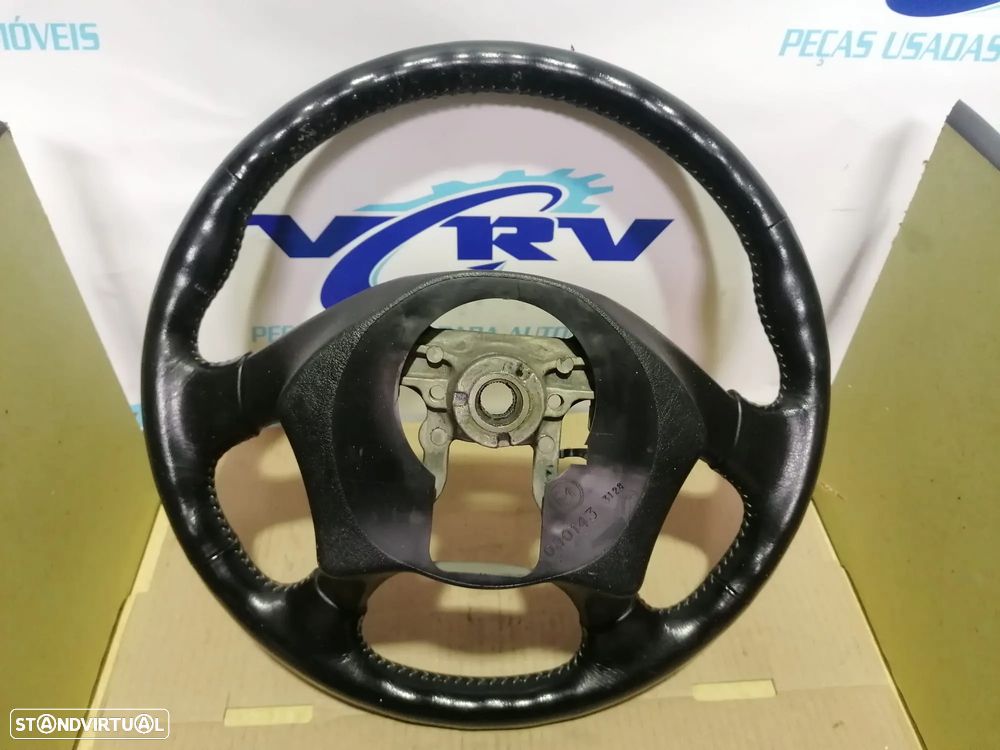 Volante Mitsubishi - 4