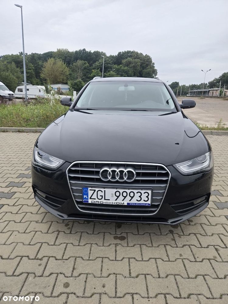 Audi A4 Avant - 1