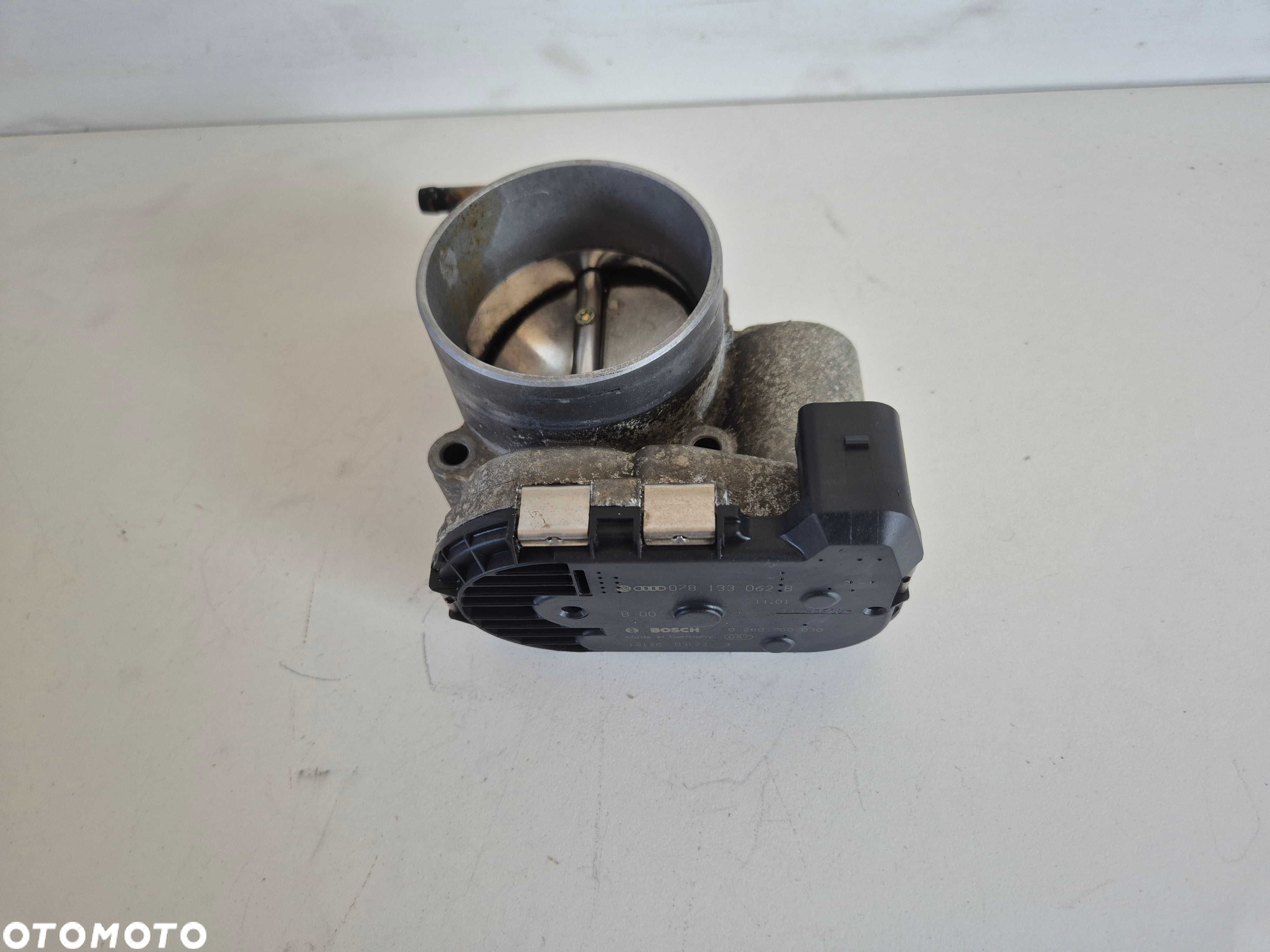 audi a6 c5 a4 b5 passat b5 superb przepustnica 2.4 2.6 2.8 v6 benzyna - 3