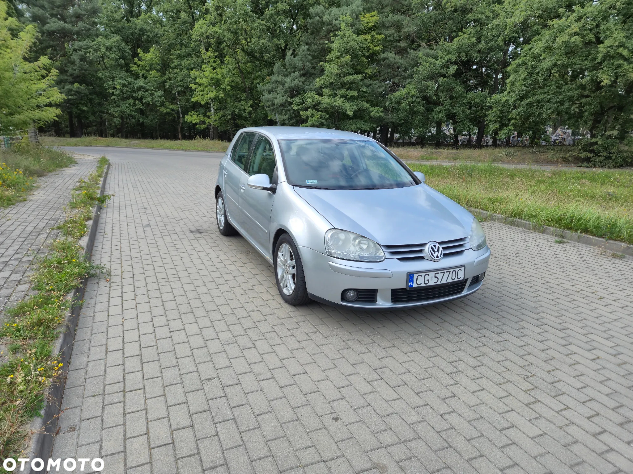 Volkswagen Golf V 1.6 FSI Comfortline - 6