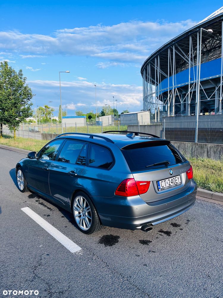 BMW Seria 3 318d - 5