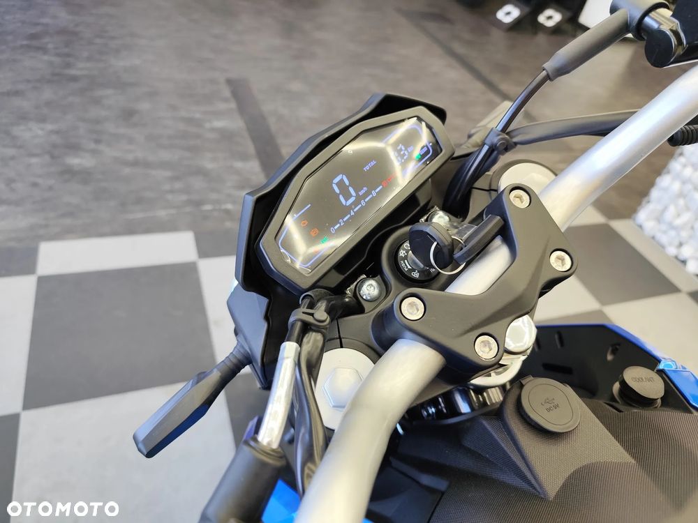 Junak RSL 125 - 24