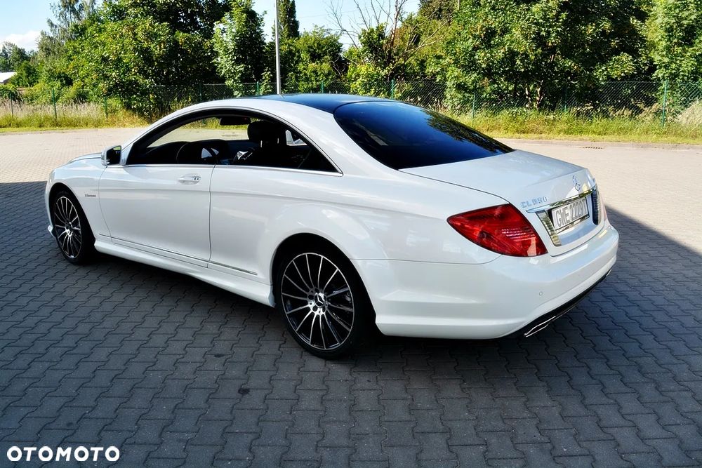 Mercedes-Benz CL 500 4Matic (BlueEFFICIENCY) 7G-TRONIC - 21