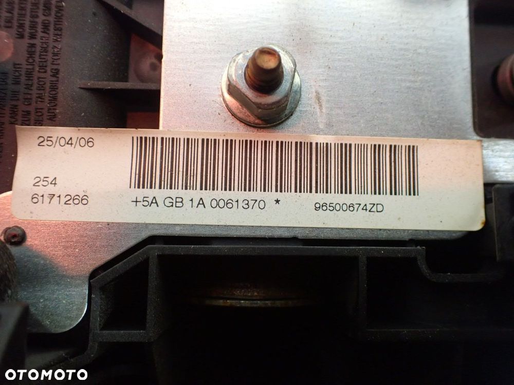 PODUSZKA KIEROWCY PEUGEOT 207 - 8