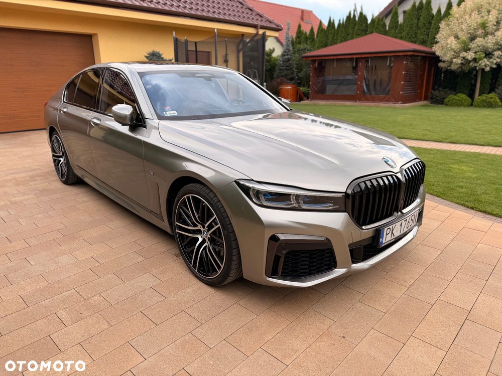 BMW Seria 7 740d xDrive mHEV - 5