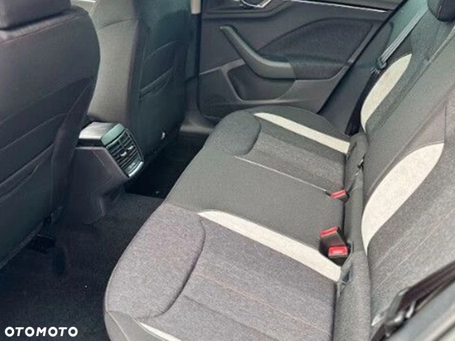Skoda Kamiq 1.5 TSI Drive - 8