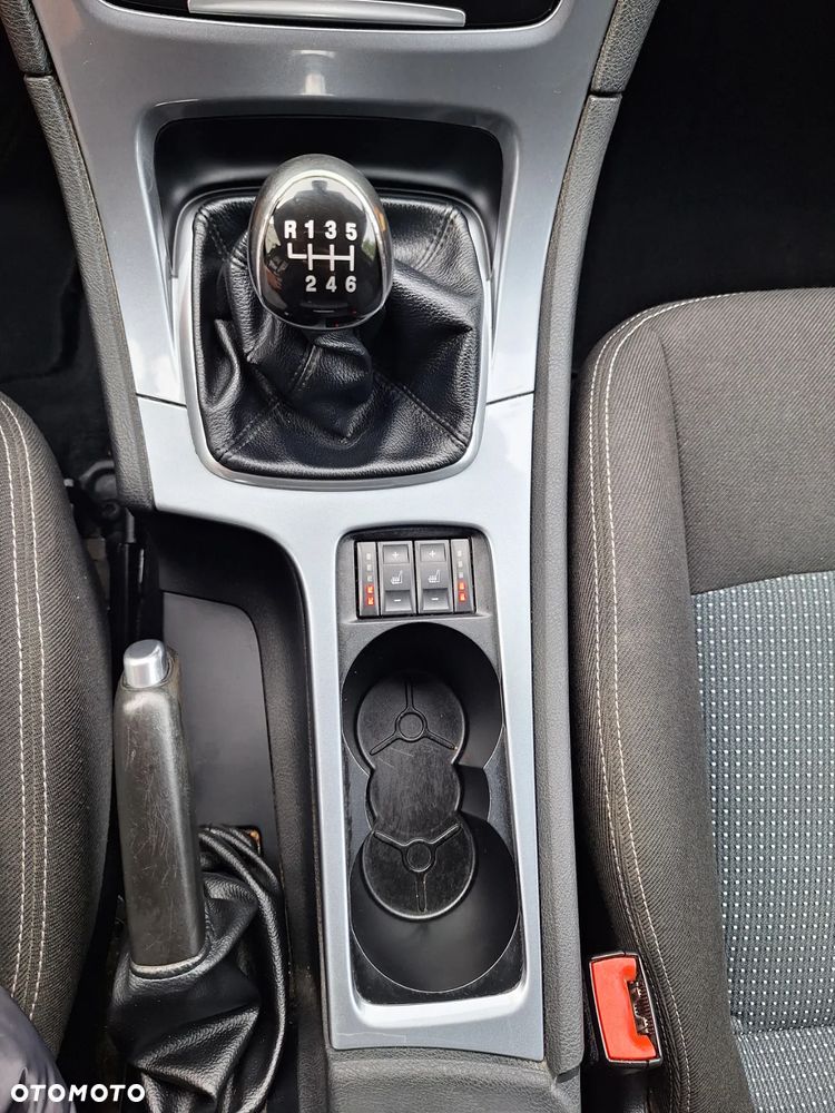 Ford Mondeo 2.0 TDCi Ambiente - 21