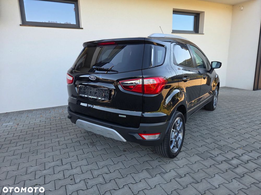Ford EcoSport - 4