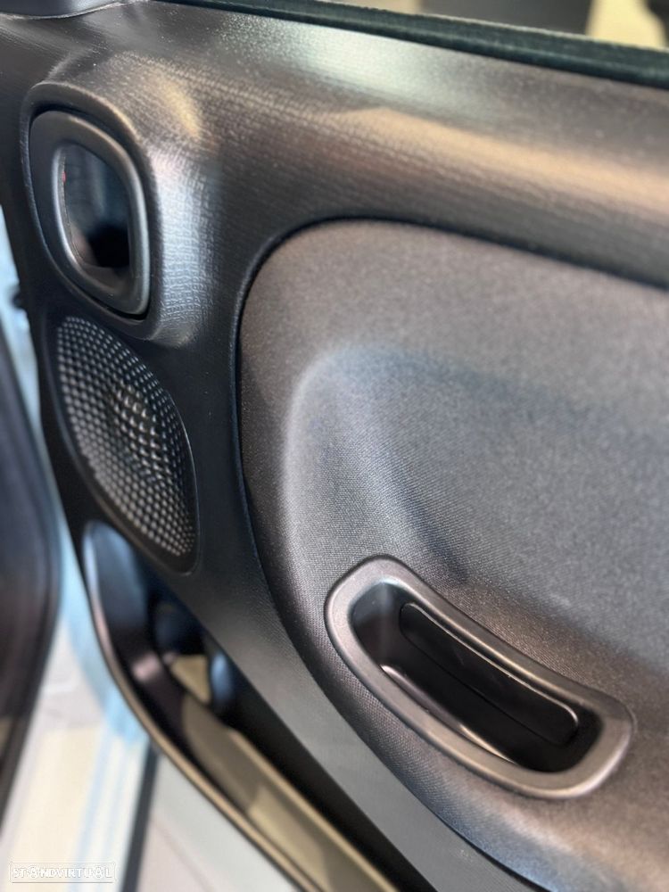 Fiat Panda 1.0 Hybrid City Life - 33