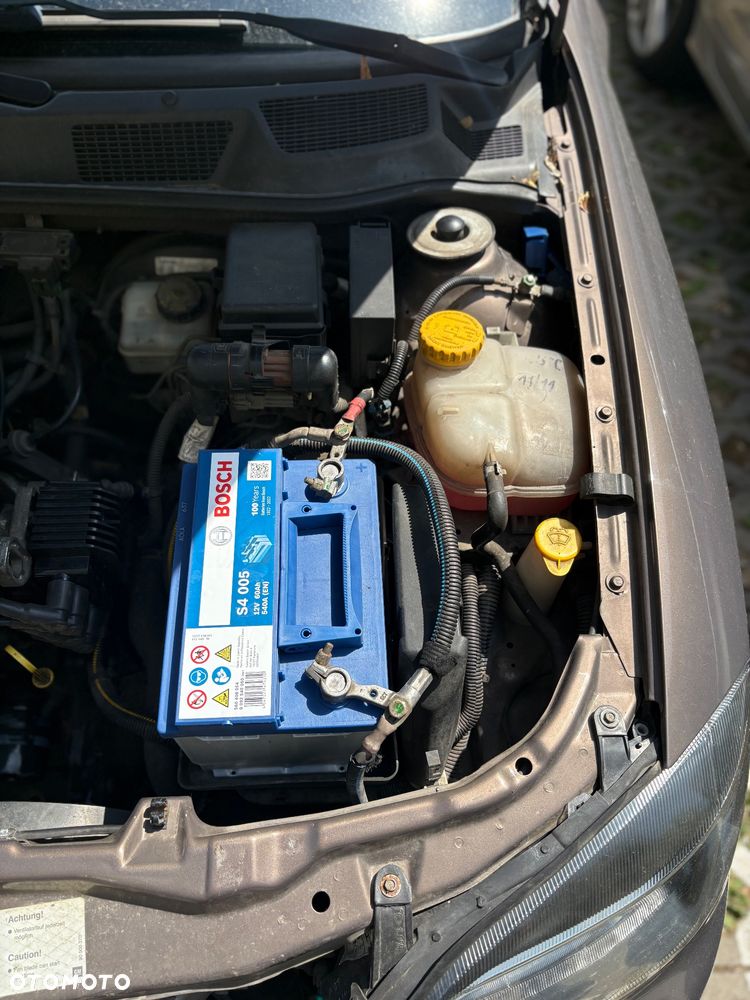 Opel Astra 1.6 - 16