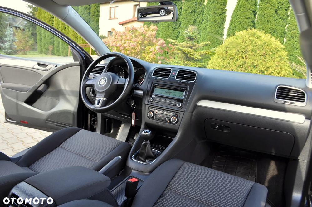 Volkswagen Golf 1.4 Comfortline - 24