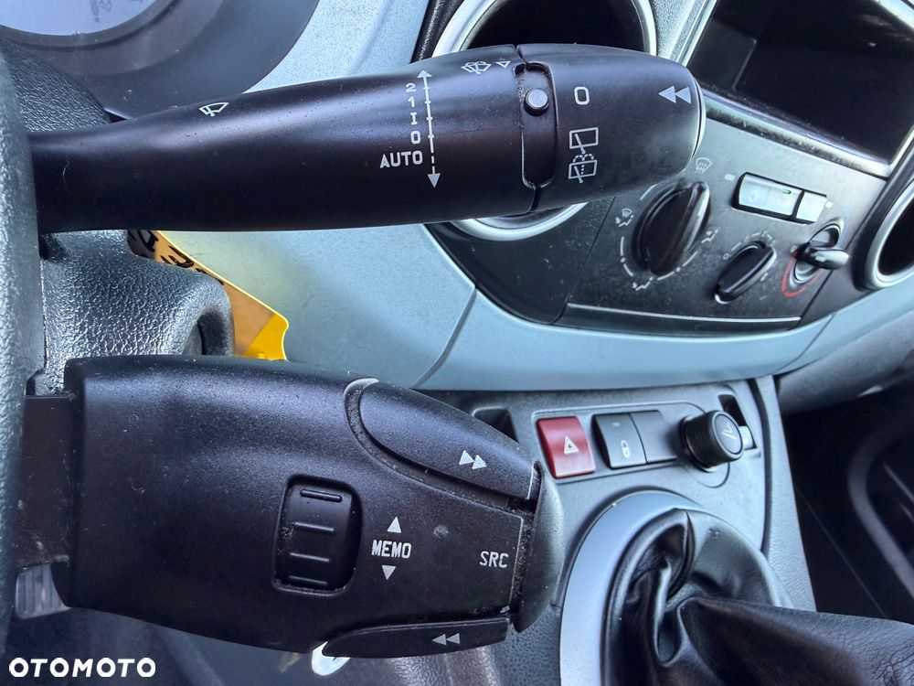 Citroën Berlingo 1.6 HDi Exclusive - 21