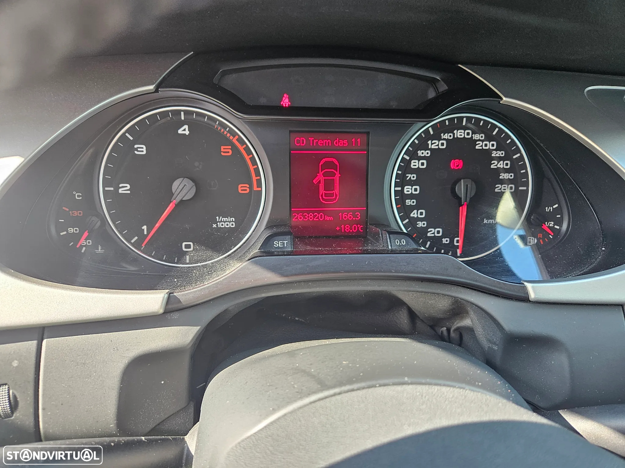Audi A4 2.0 TDI exclusive - 14