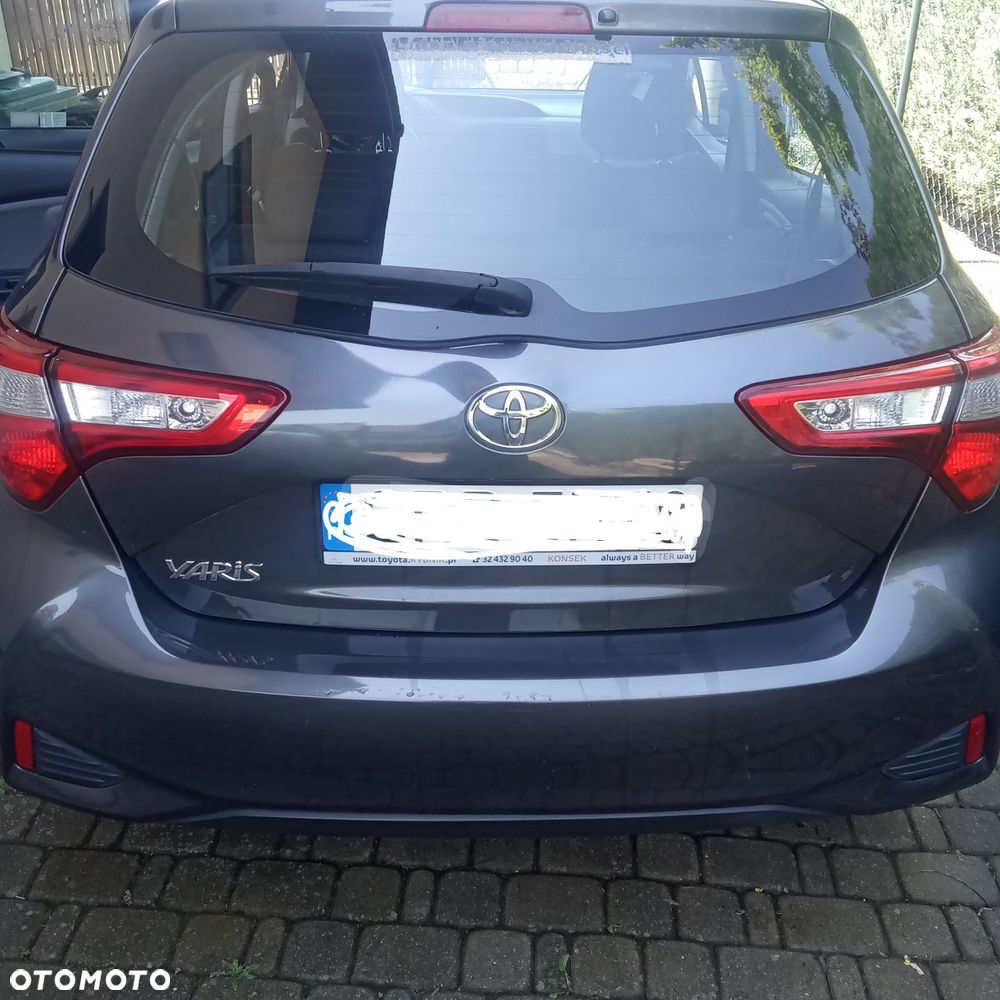 Toyota Yaris - 2