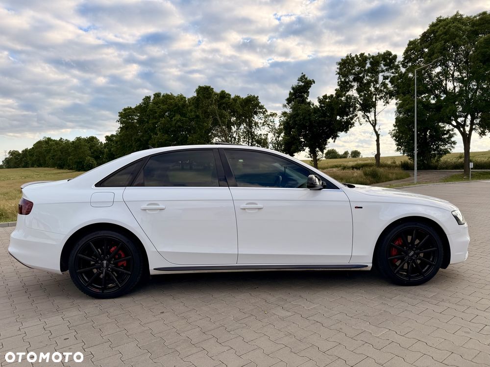 Audi A4 Limousine - 6