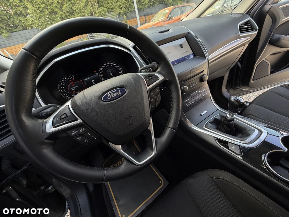 Ford S-Max 1.5 Eco Boost Start-Stopp TITANIUM - 29