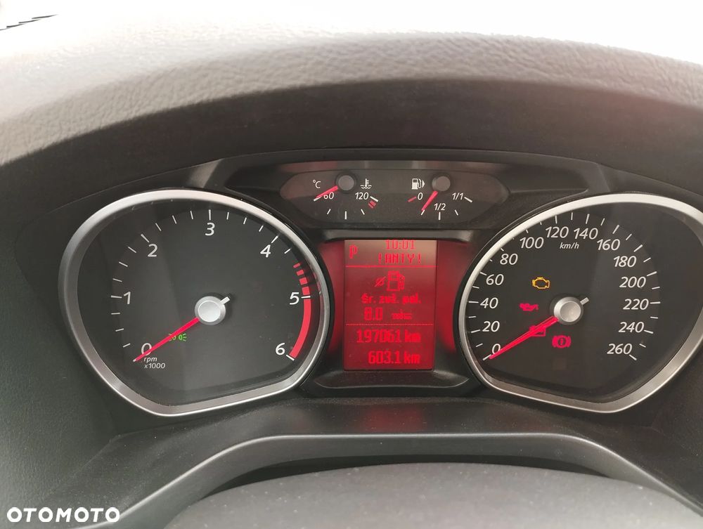 Ford Galaxy 2.0 TDCi Trend - 12