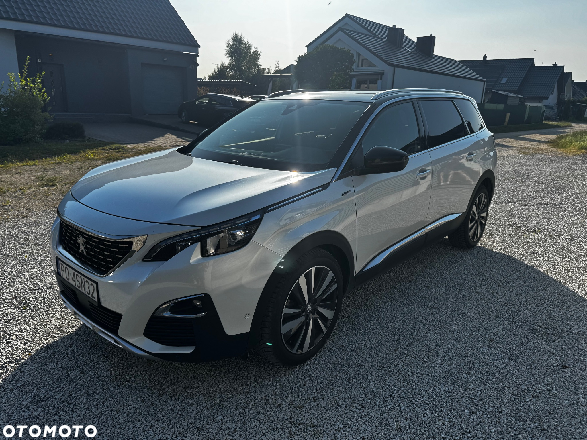 Peugeot 5008 2.0 BlueHDi GT S&S EAT8 - 3