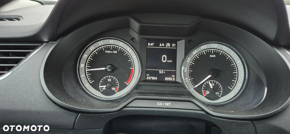 Skoda Octavia 2.0 TDI Style DSG - 11
