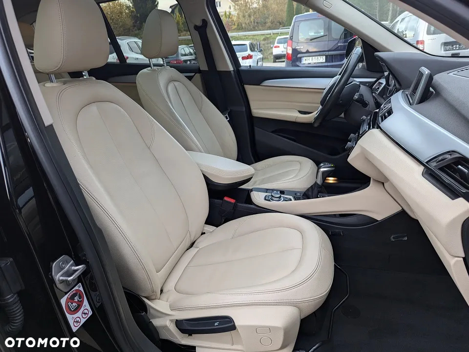BMW X1 xDrive25d xLine - 19