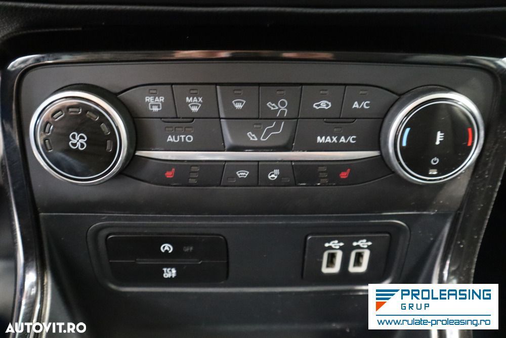 Ford EcoSport - 11