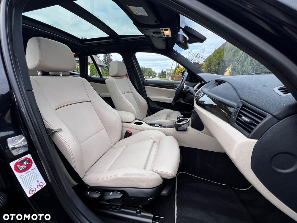 BMW X1 xDrive23d - 27