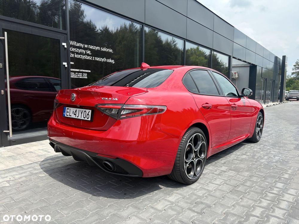 Alfa Romeo Giulia - 7