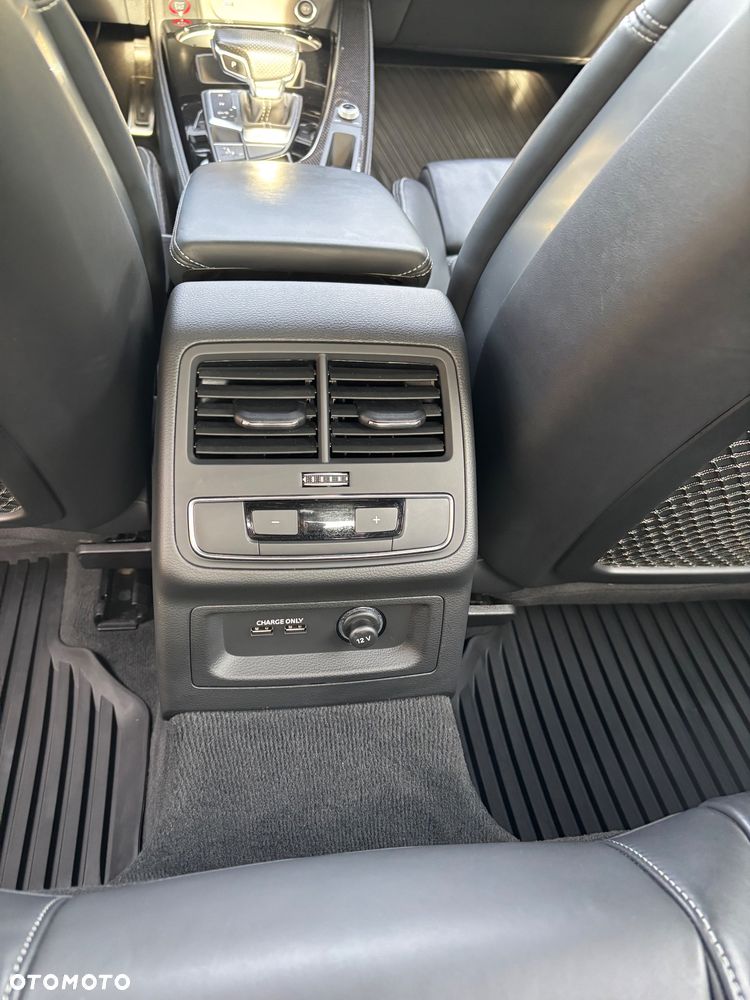 Audi S5 Sportback - 24